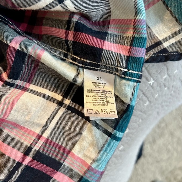 (Bundle 2 for $20) Aeropostale Women’s Plaid Flannel Shirt - 100% Cotton Size XL - Picture 4 of 4